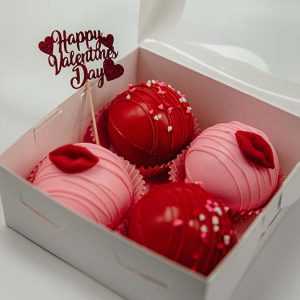 Red Lips Hot Cocoa Bombs