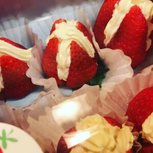 Cheesecake Filled Strawberries