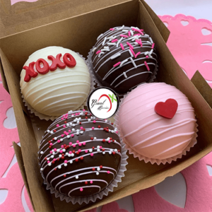 XOXO Hot Cocoa Bombs