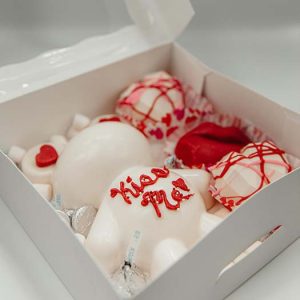 White Kiss Me Bear