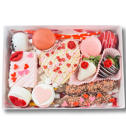 Valentine’s Day Sweet Heart Box